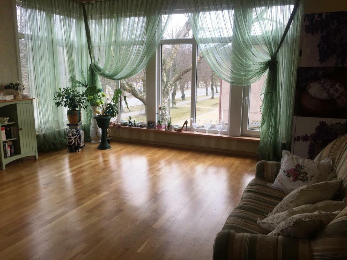 Fantasy Park Hotel Ventspils Buitenkant foto